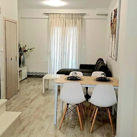 Comfy And Stylish Apt2 이오아니아 외부 사진